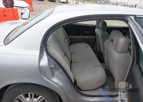 2004 Buick Lesabre Custom z USA, uszkodzony, nr VIN 1G4HP52K144225046